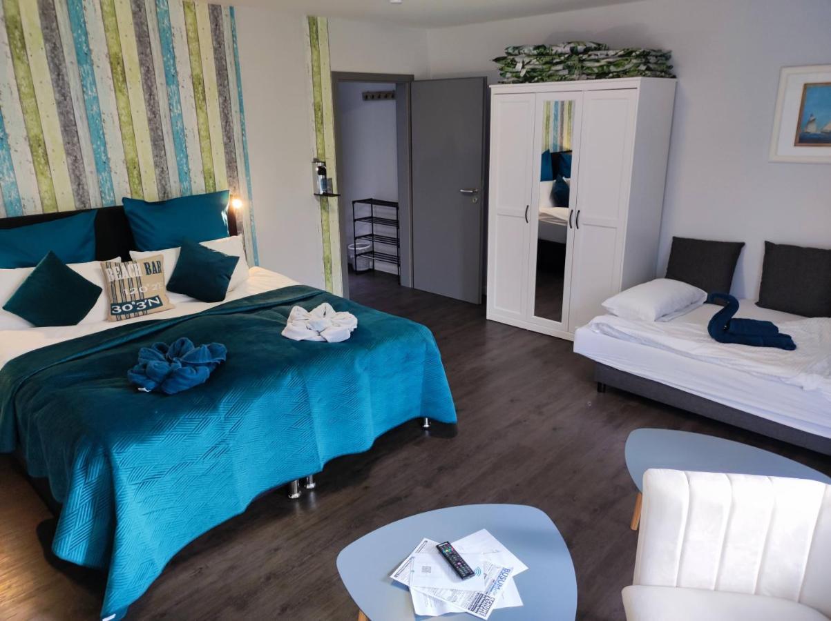 Pension Zur Perle Busum Exterior photo